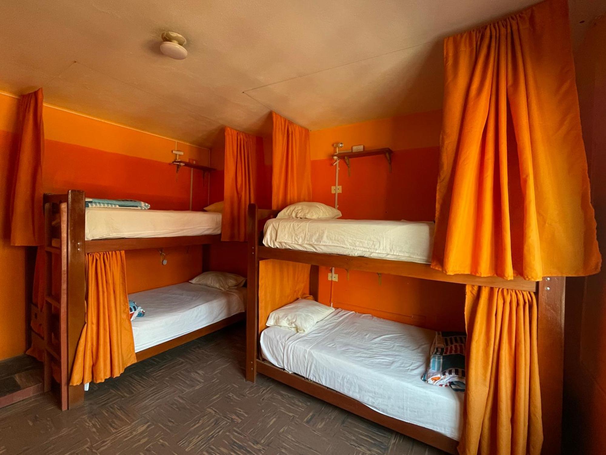 Big Mountain Hostel 와라스 외부 사진